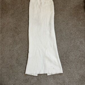 SHEIN White Ribbed Maxi Skirt